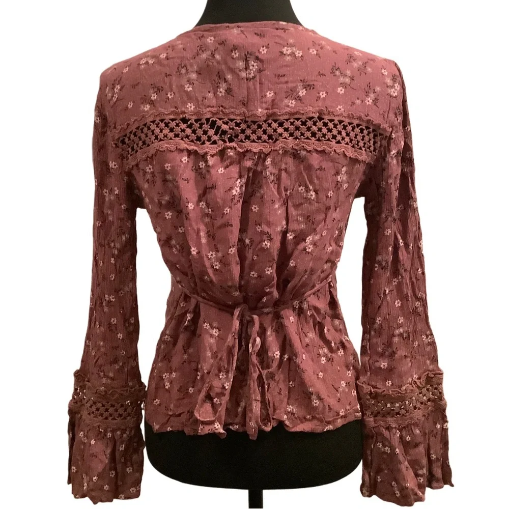American Rag Mauve Floral Button-Up Blouse - Picture 2 of 5